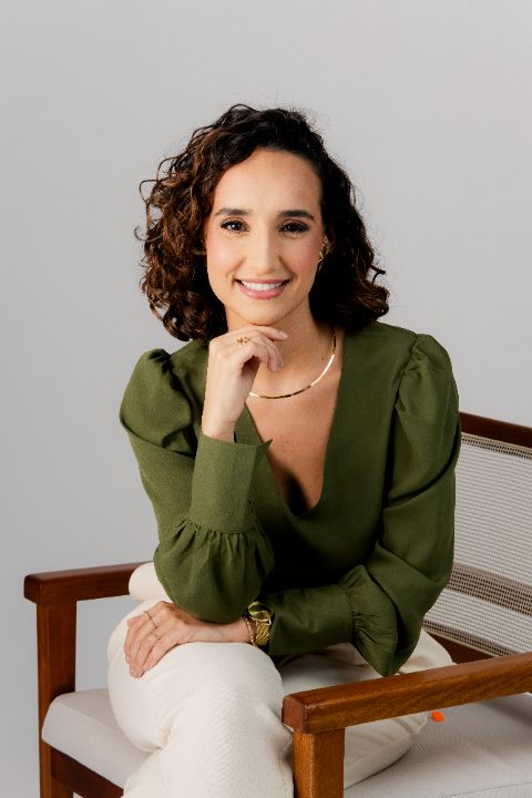 Larissa Moreira, Terapeuta Ocupacional especialista em Gerontologia